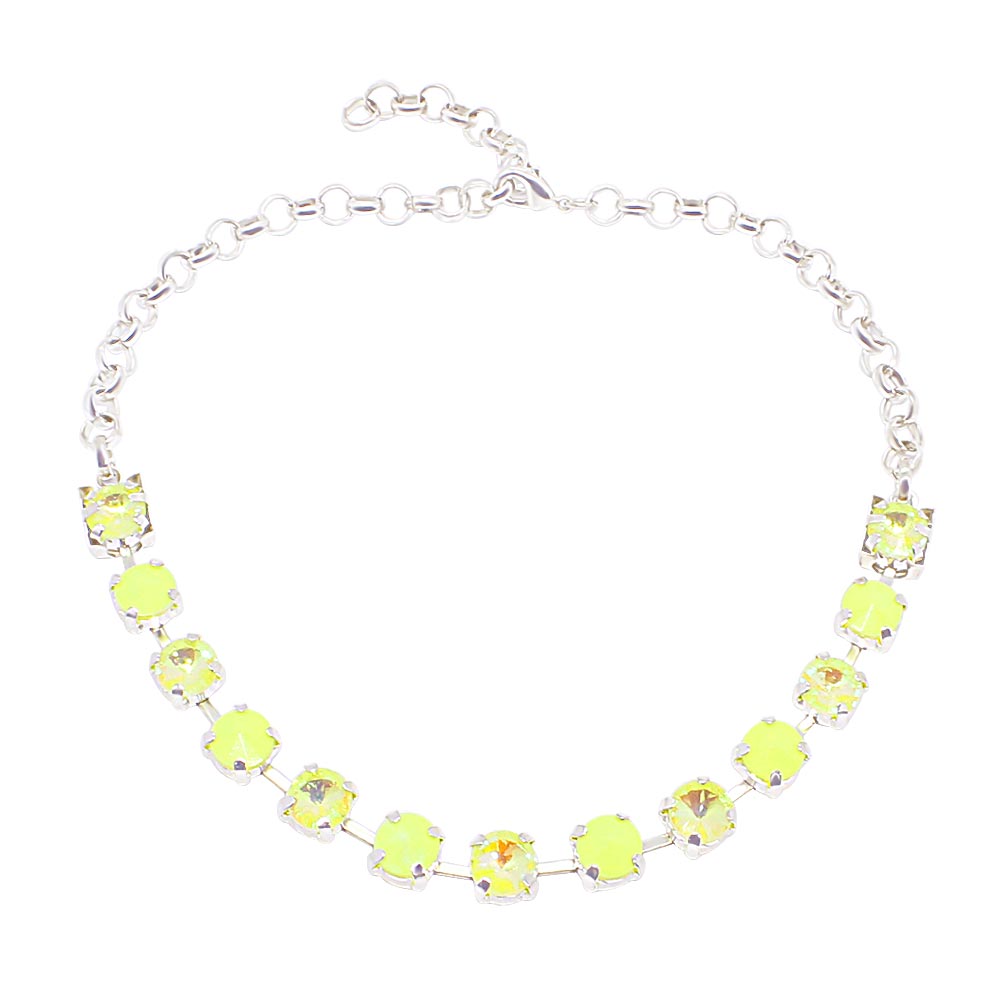 Daiquiri neon crystal necklace, neon yellow necklace on white background