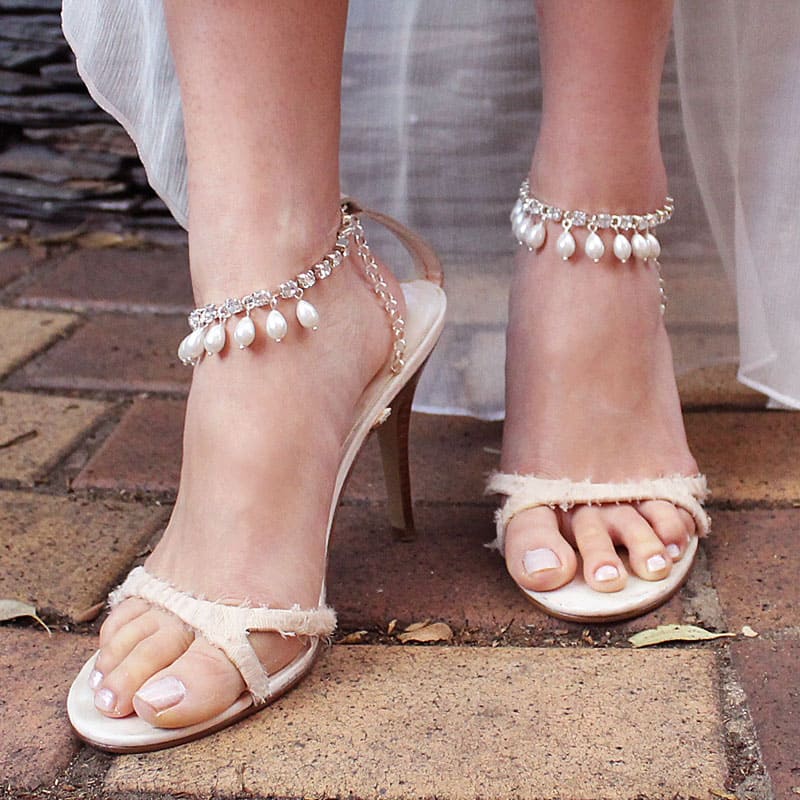 Khaleesi bridal pearl anklets silver with off white pearls with heels