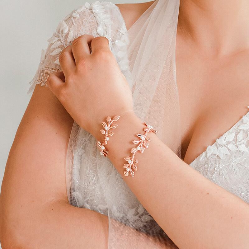 Rose gold Lyra Flowing Vine & Pearl Bracelet from close