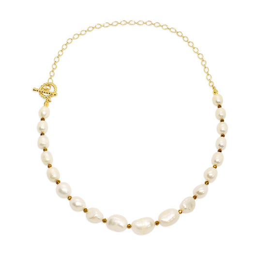 Umiko freshwater pearl gold chain necklace white background